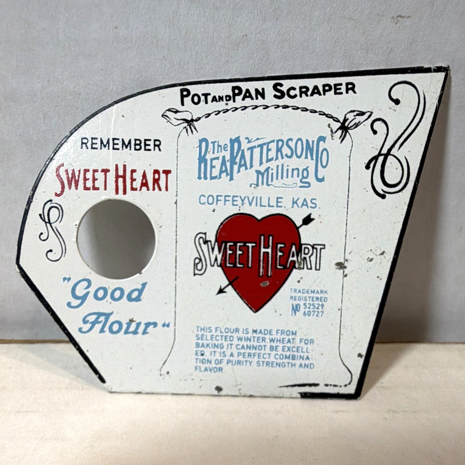 The Rea-Patterson Milling Co Sweet Heart Good Flour Pot & Pan Scraper Ad The Rea-Patterson Milling Co Sweet Heart Good Flour Pot & Pan Scraper Ad