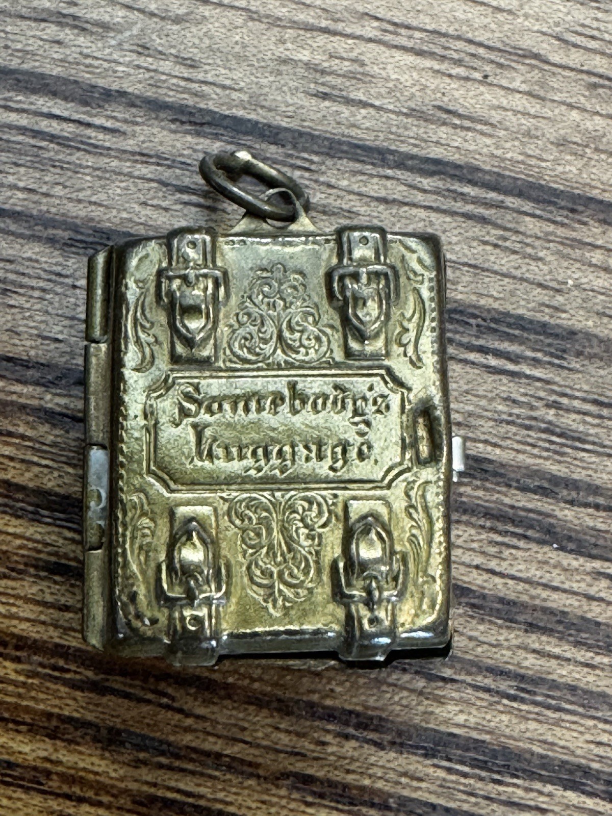 Antique 1863 Tom Thumb Wedding Souvenir Locket Suitcase Somebody's Luggage Brass