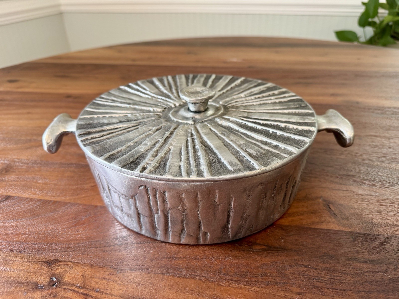 Vtg 1965 MCM Brutalist Don Drumm 3 Qt Aluminum  Casserole Serving Dish w/ Lid