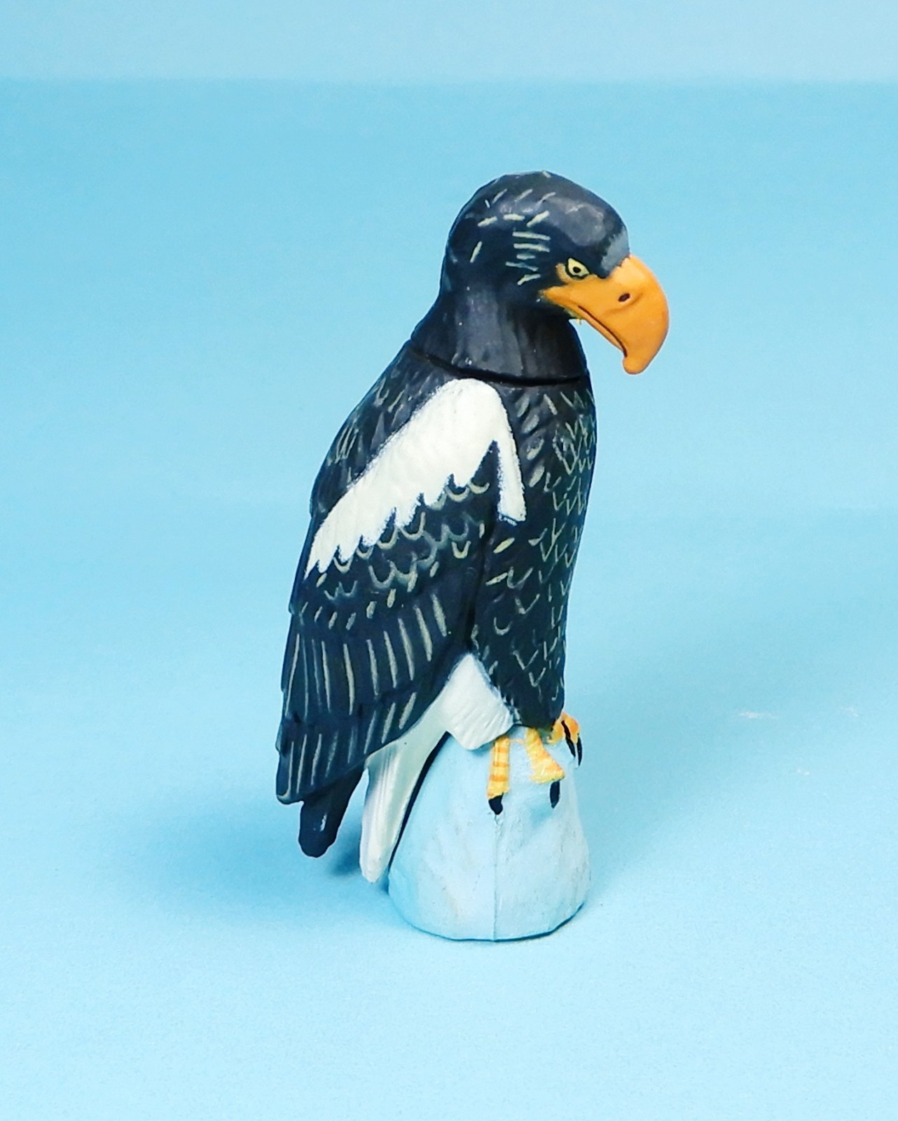 Kaiyodo Choco egg Animal in Japan Series 5 Steller's sea eagle figure US seller