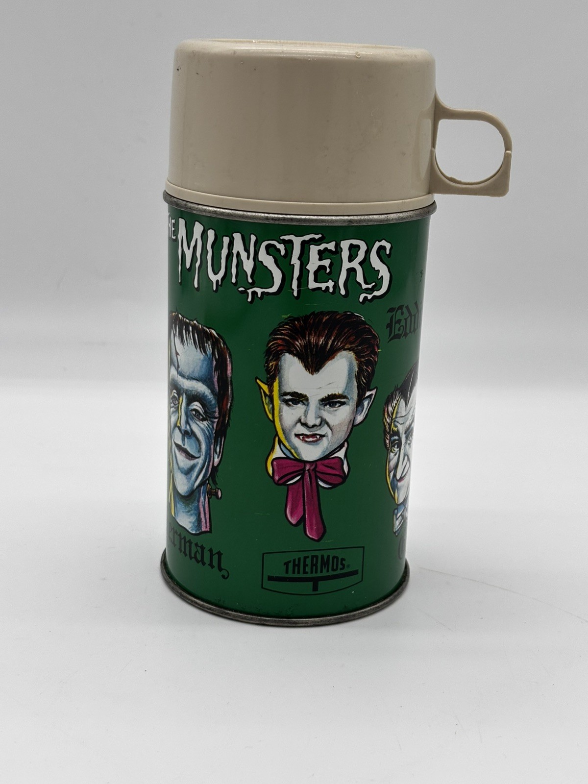 Rare Vintage 1965 Thermos Brand The Munsters Lunch Box No lunchbox, Thermos Only Rare Vintage 1965 Thermos Brand The Munsters Lunch Box No lunchbox, Thermos Only