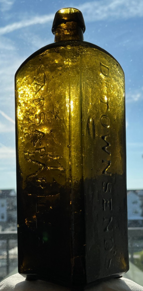 ANTIQUE BOTTLE DR. TOWNSEND’S /SARSAPARILLA / ALBANY, N.Y. OLIVE GREEN MEDICINE