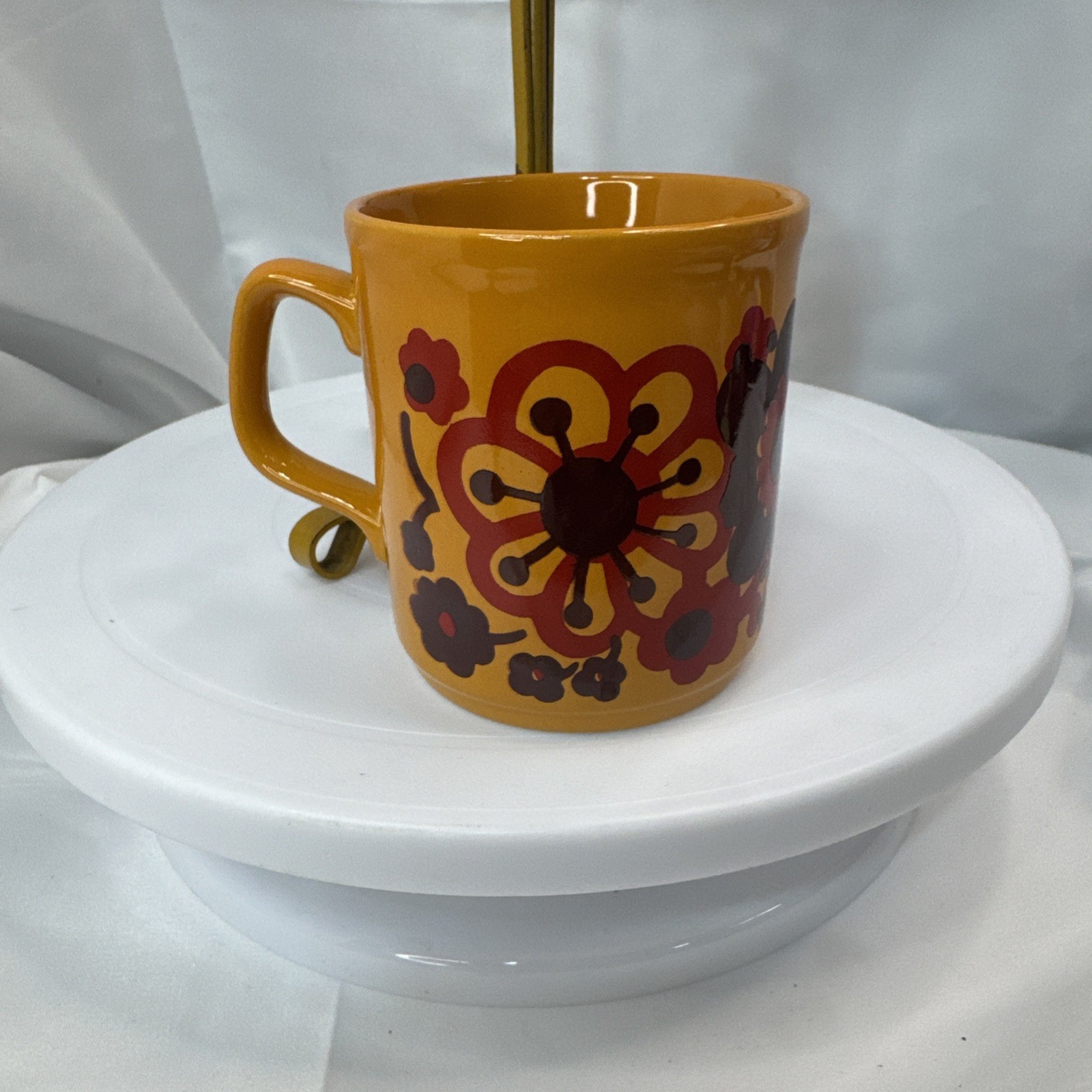 2 VTG 1970’s Staffordshire Coffee Cups/Mugs Flower Power Groovy Mod -MCM-England