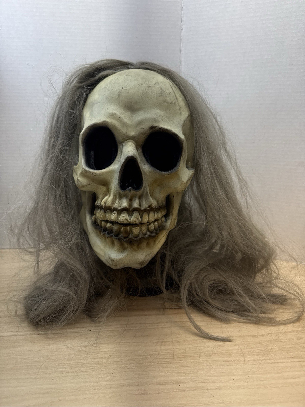 Vintage 1997 Paper Magic Skull Skeleton Mask Long Gray Hair Halloween Horror