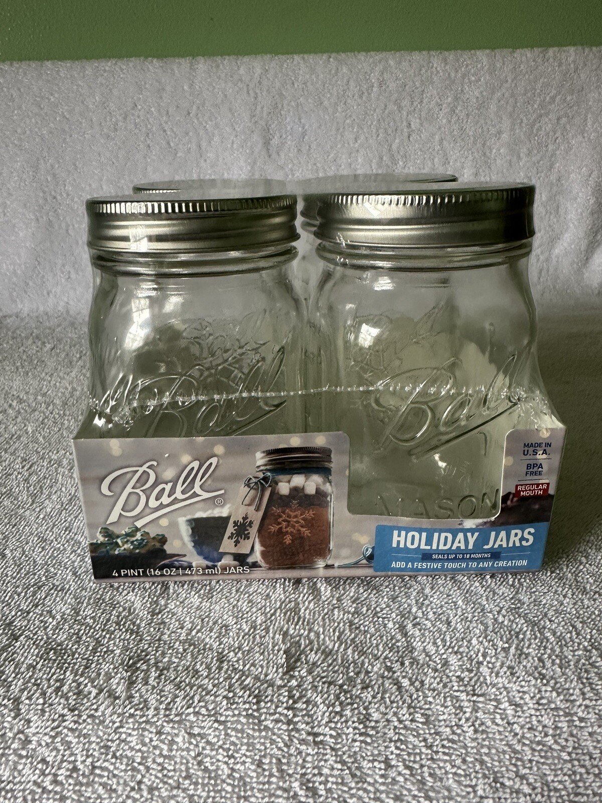 BALL HTF Keepsake Series Holiday Snowflake Mason Canning PINT Jars