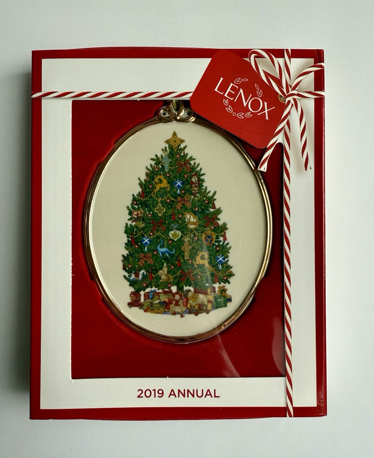 Lenox 2019 Trees Around the World Ornament - Scotland - NIB