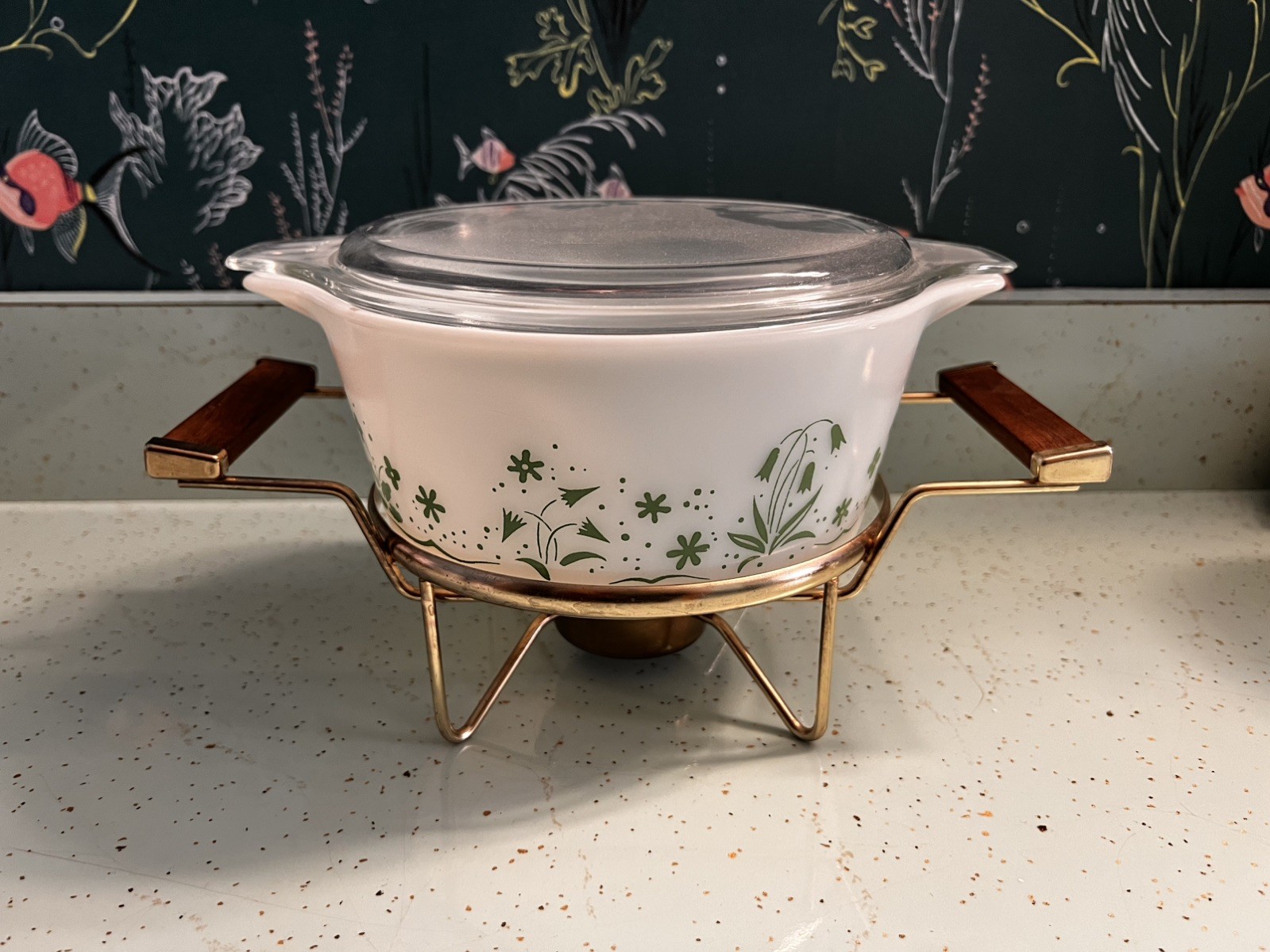 Pyrex Bride’s Casserole Lily Of The Valley PROMOTIONAL #474 with cradle