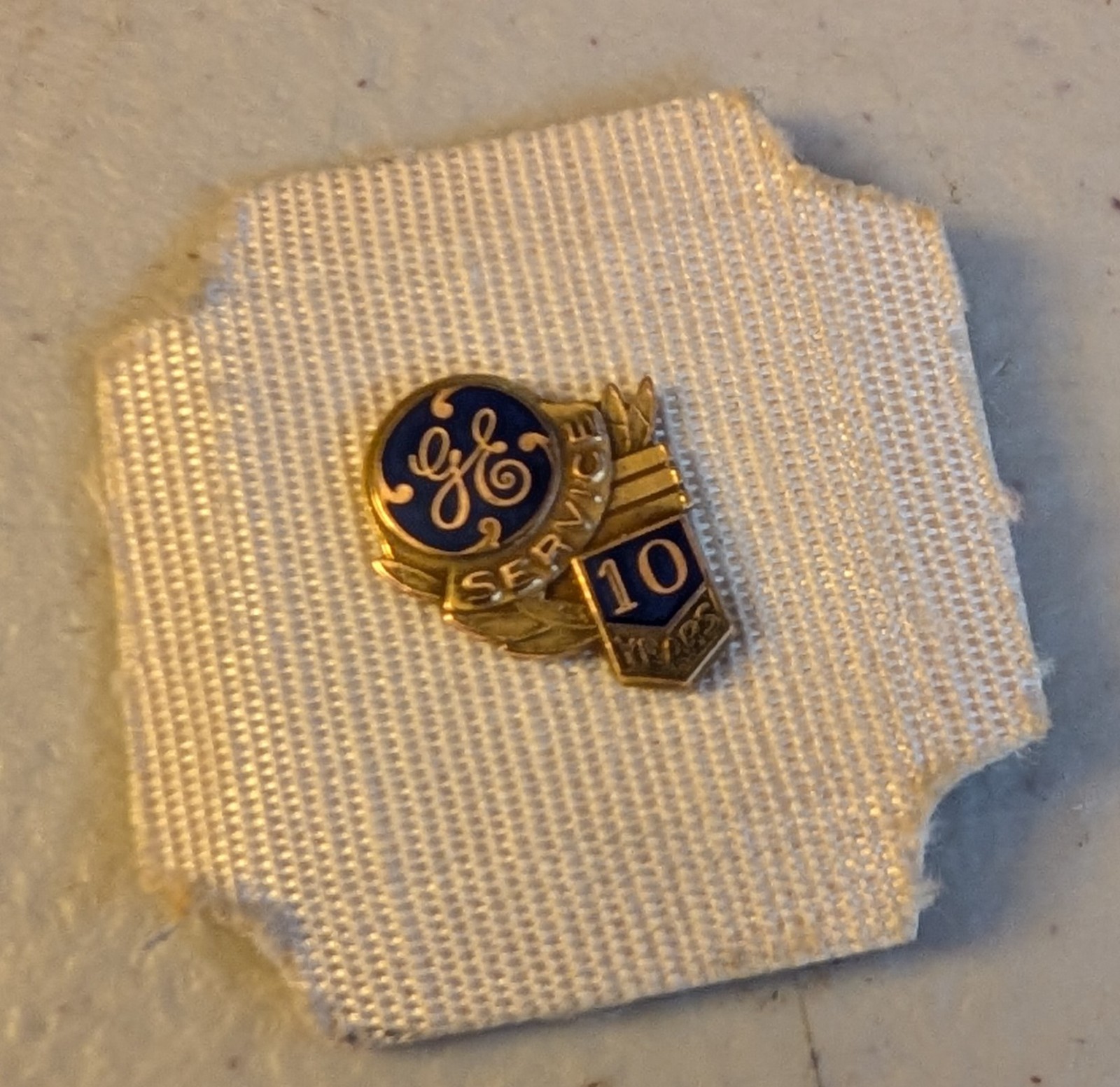 Vintage GE General Electric 10 Year Employee Service Award Pin 1/10 10k GF