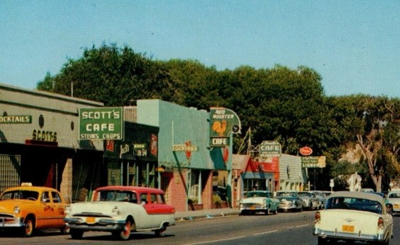 VINTAGE STREET SCENE VICTORVILLE, CALIFORNIA  REFRIGERATOR / FRIDGE MAGNET