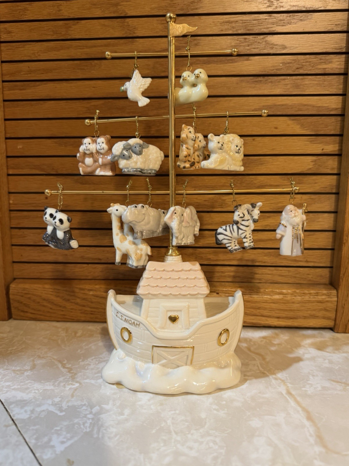Vintage Noah’s Ark Lenox Ornament Tree With Animals MINT Vintage Noah’s Ark Lenox Ornament Tree With Animals MINT