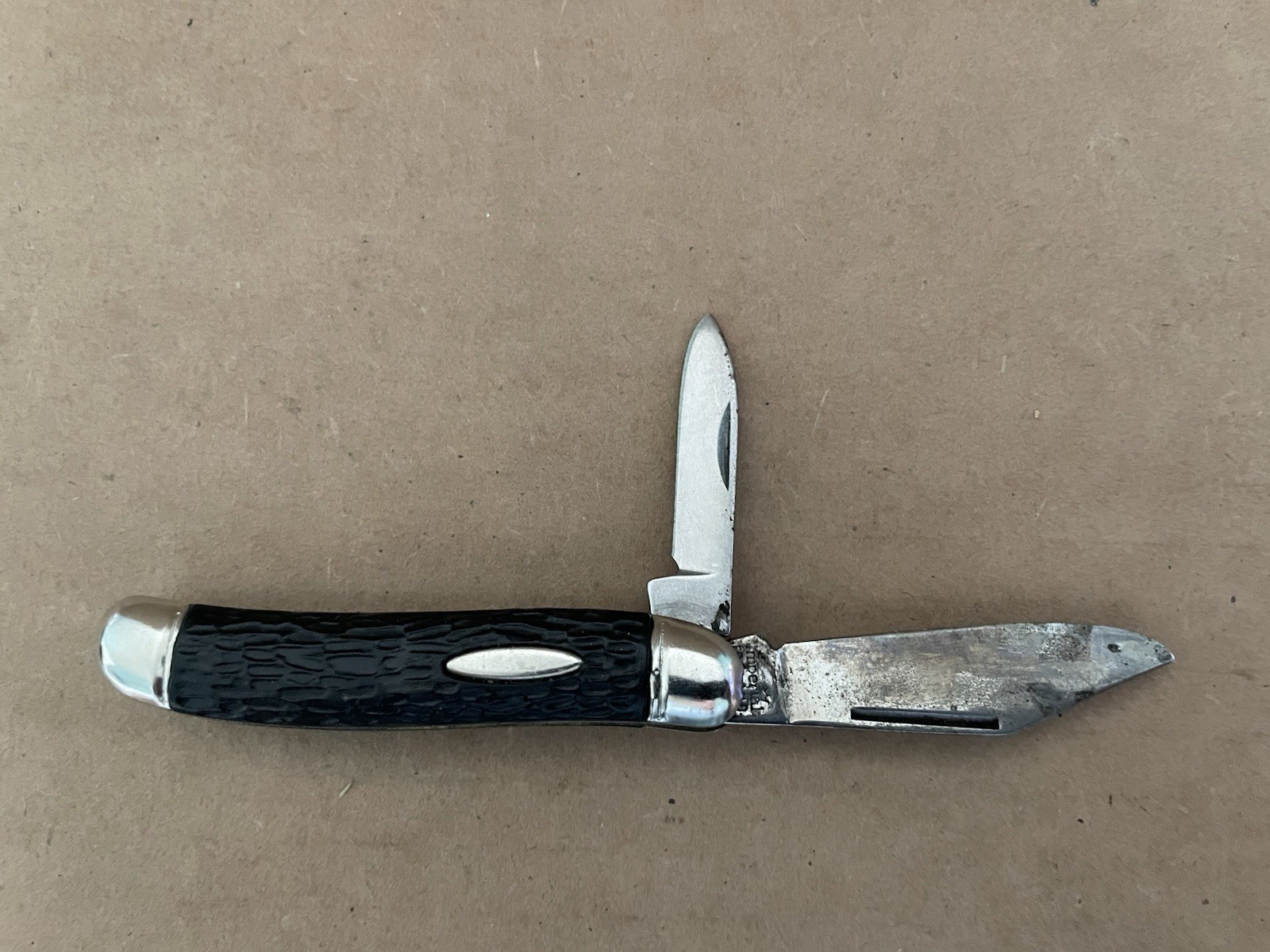 Vintage IMPERIAL Double Blade Pocket Knife