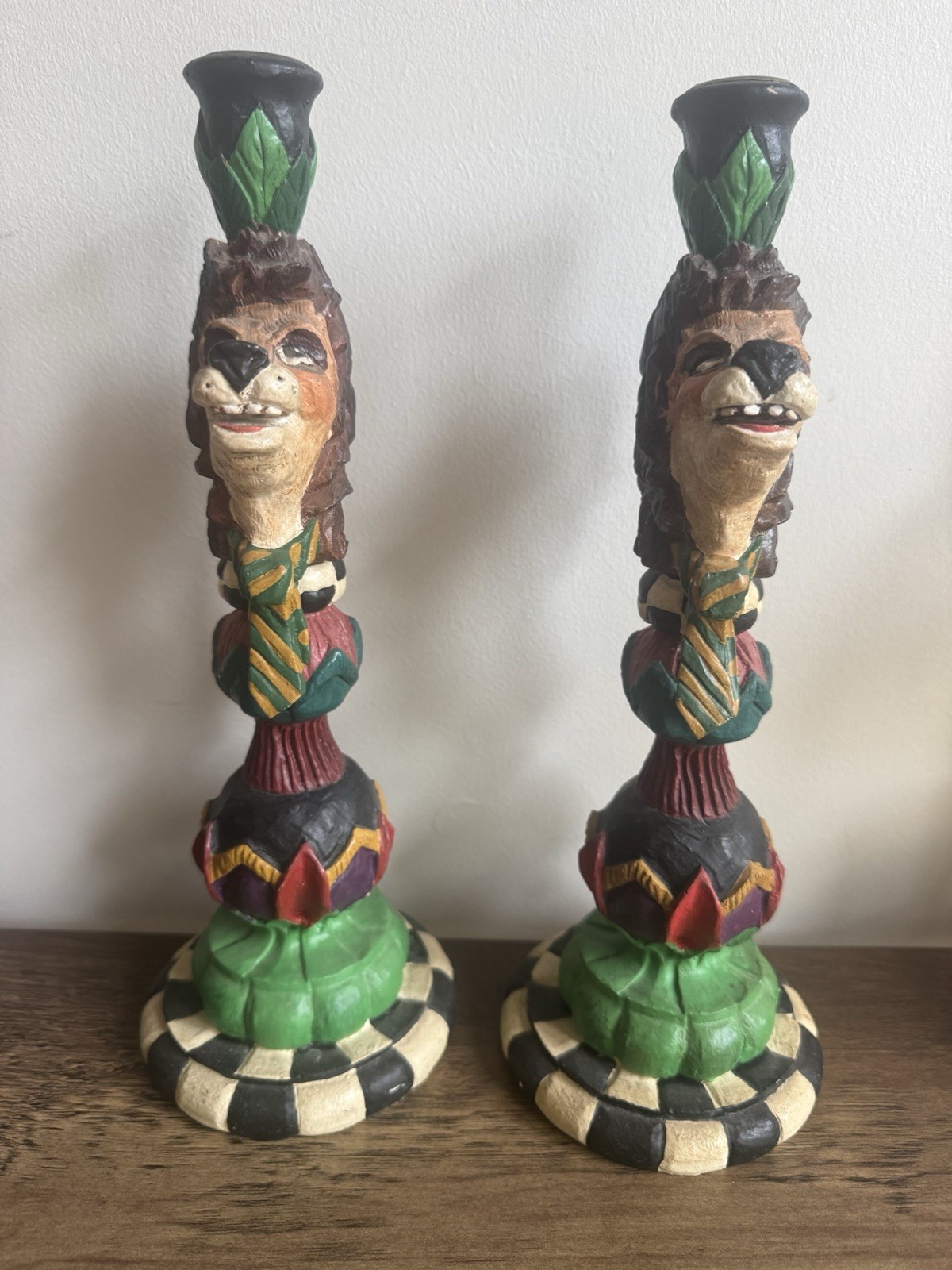 2 VTG 1998 PEGGY FAIRFAX HERRICK HOUSE OF HATTEN Lion Totem Pole CANDLESTICK