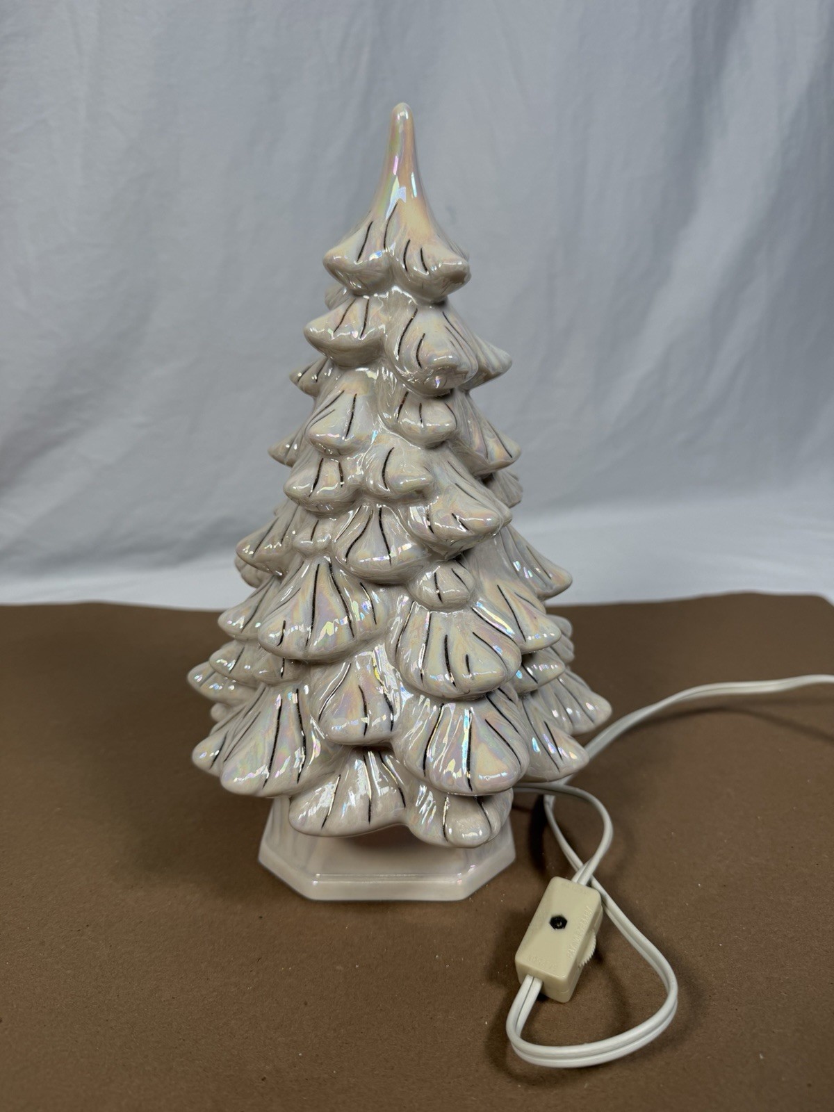 Vintage Holland Mold Ceramic Christmas Tree Lamp Iridescent Pearl Unique Vintage Holland Mold Ceramic Christmas Tree Lamp Iridescent Pearl Unique