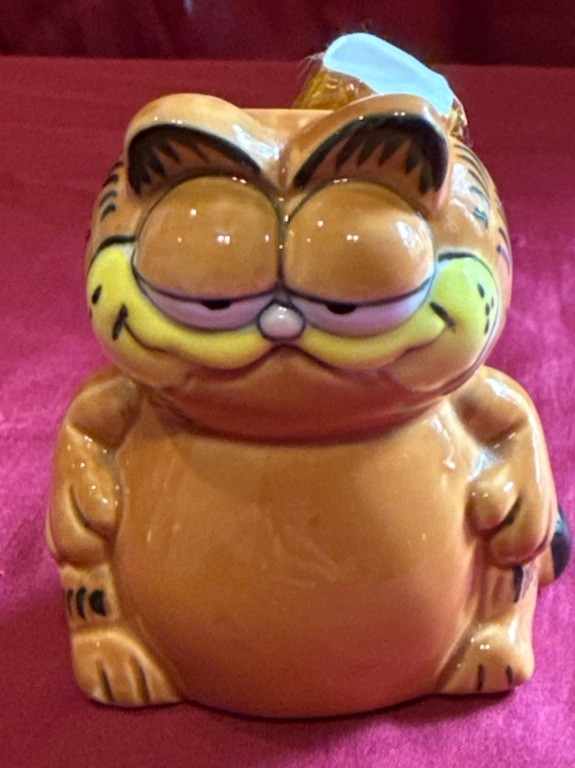 Vintage 1981 Garfield Toothpick Holder Jim Davis Enesco Vintage 1981 Garfield Toothpick Holder Jim Davis Enesco