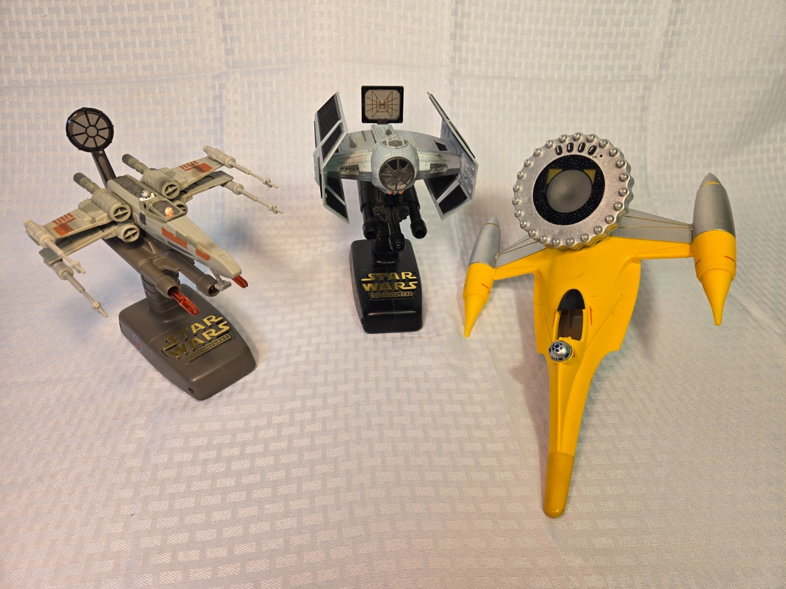 Vintage 1990's Star Wars Tie Figher & X Wing Fighters w/Blasters & Naboo Fighter