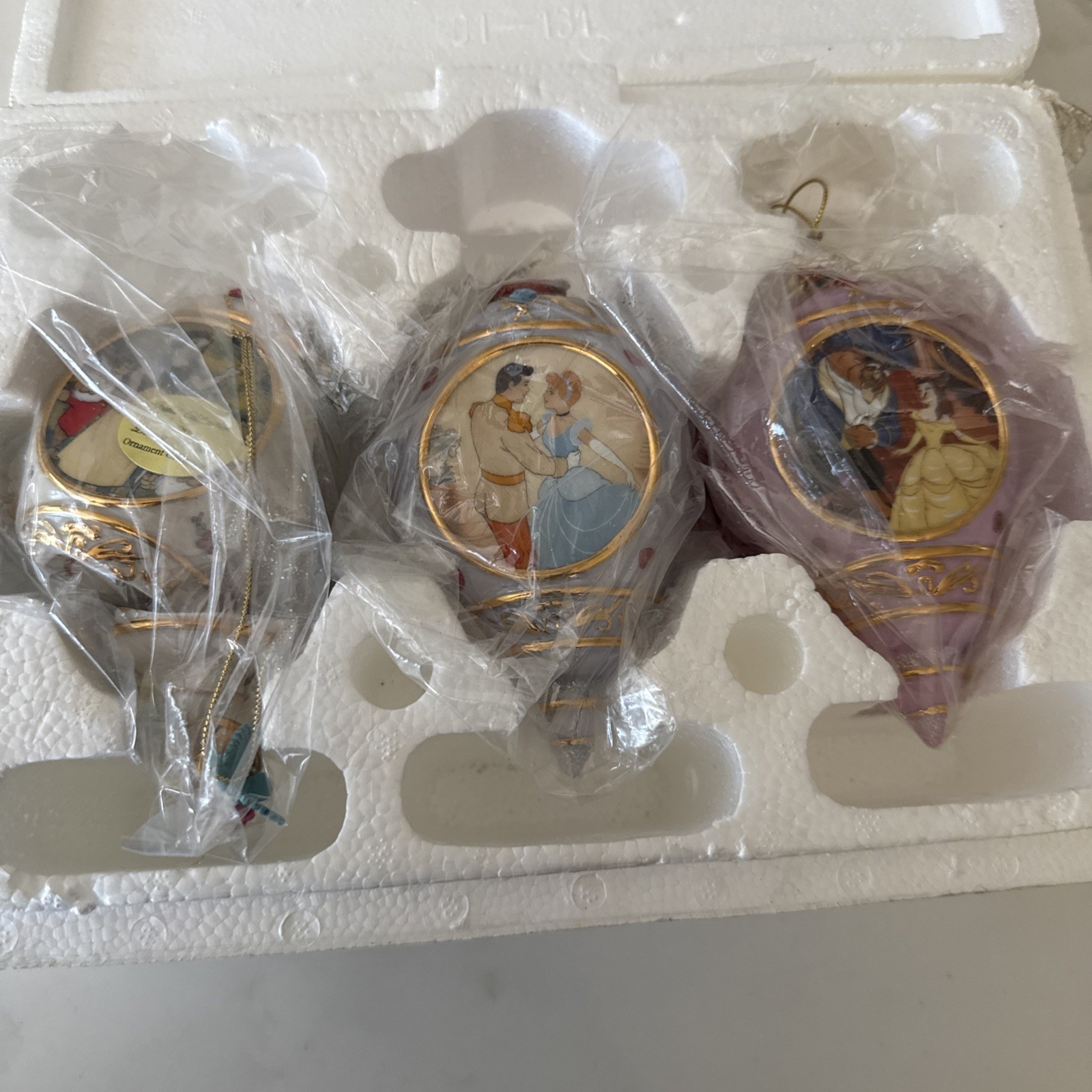 Bradford Editions Disney Princesses Porcelain Ornaments Set # 3 3rd ISSUE 2001 Bradford Editions Disney Princesses Porcelain Ornaments Set # 3 3rd ISSUE 2001