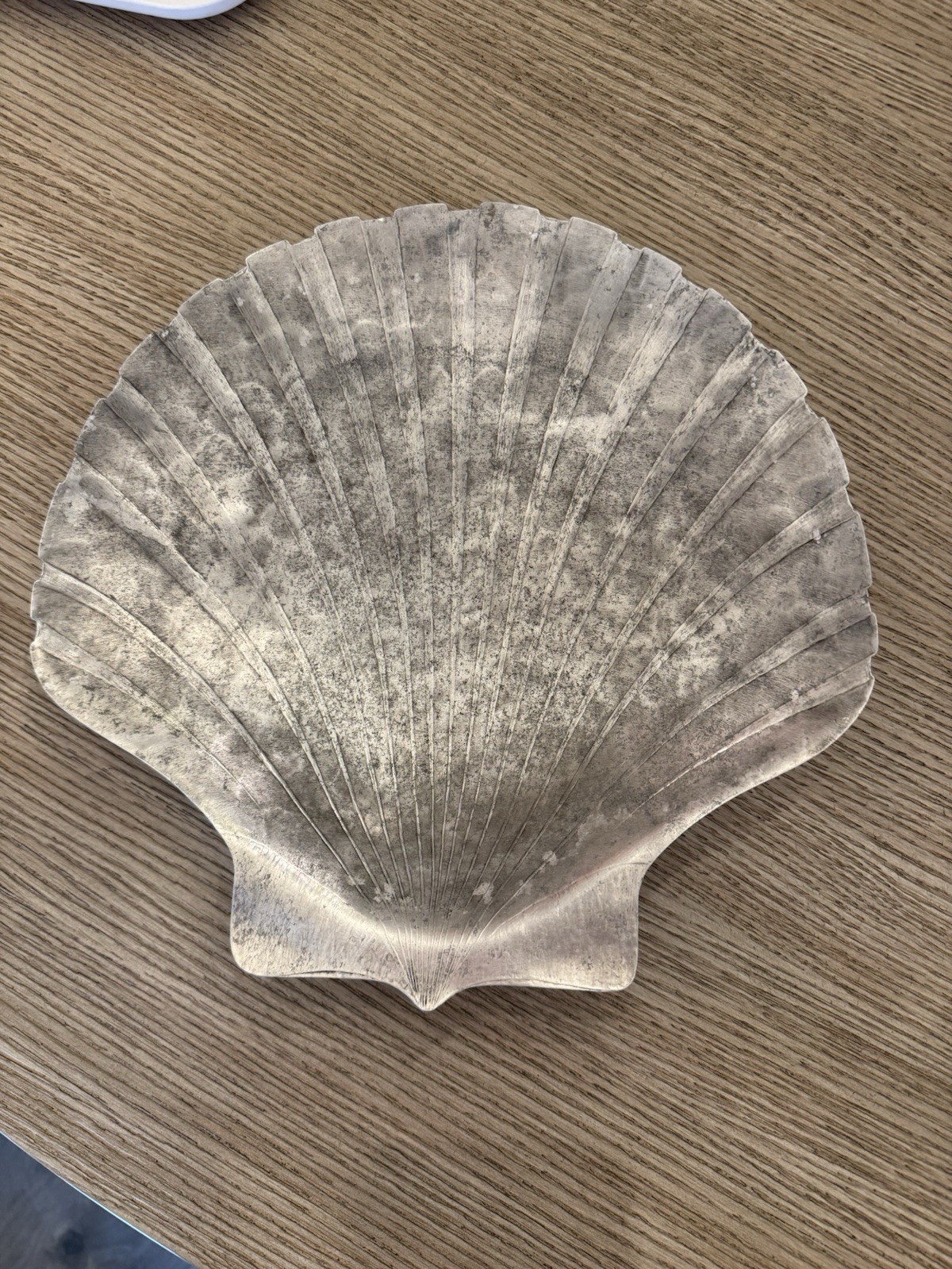 Vintage Wendell August Forge Hand Hammered Scallop Shell Bowl/Tray 11
