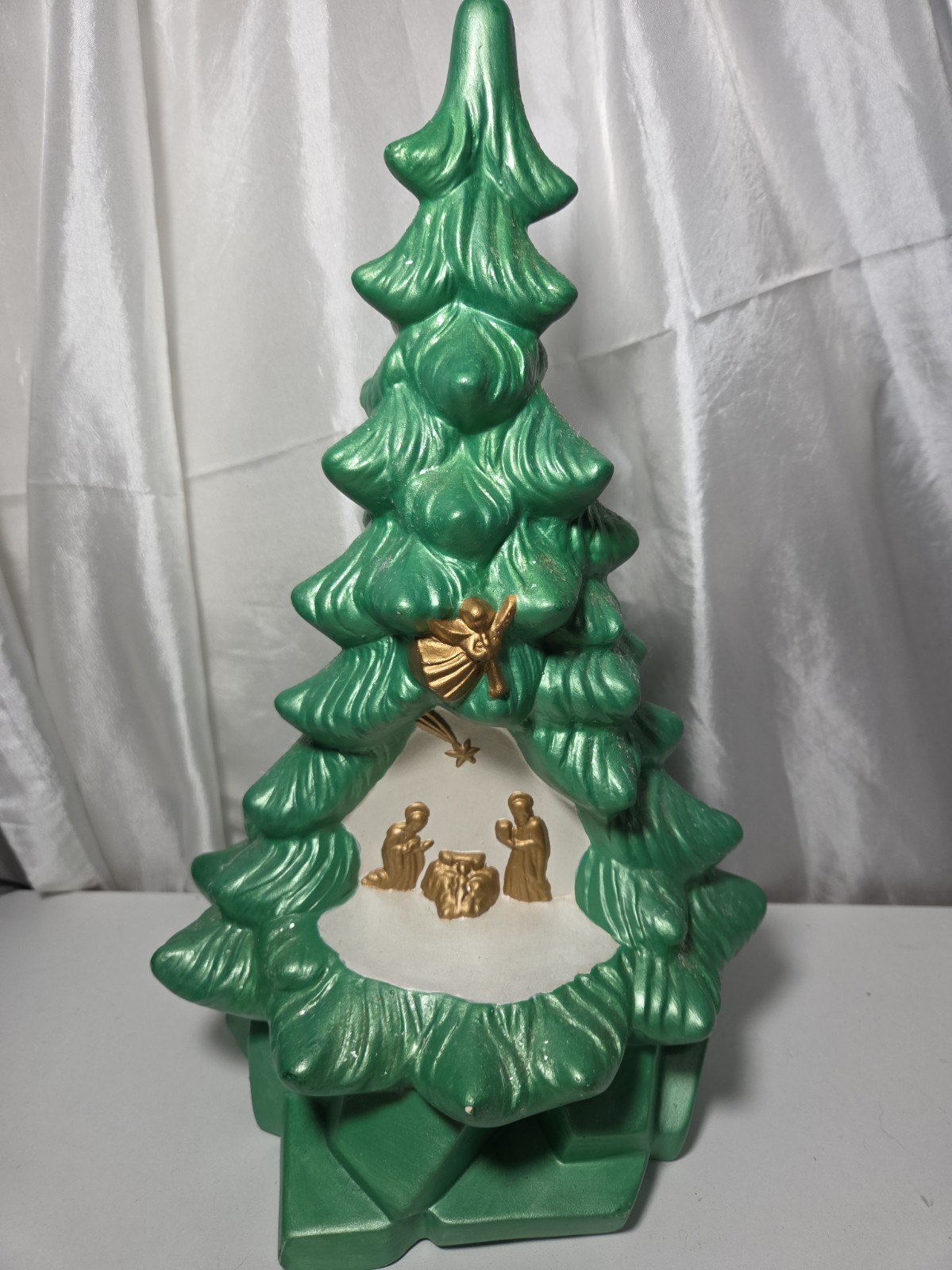 Vtg 1982 Scarlatella Ceramic Christmas Tree Nativity Scene Figurine RARE 14