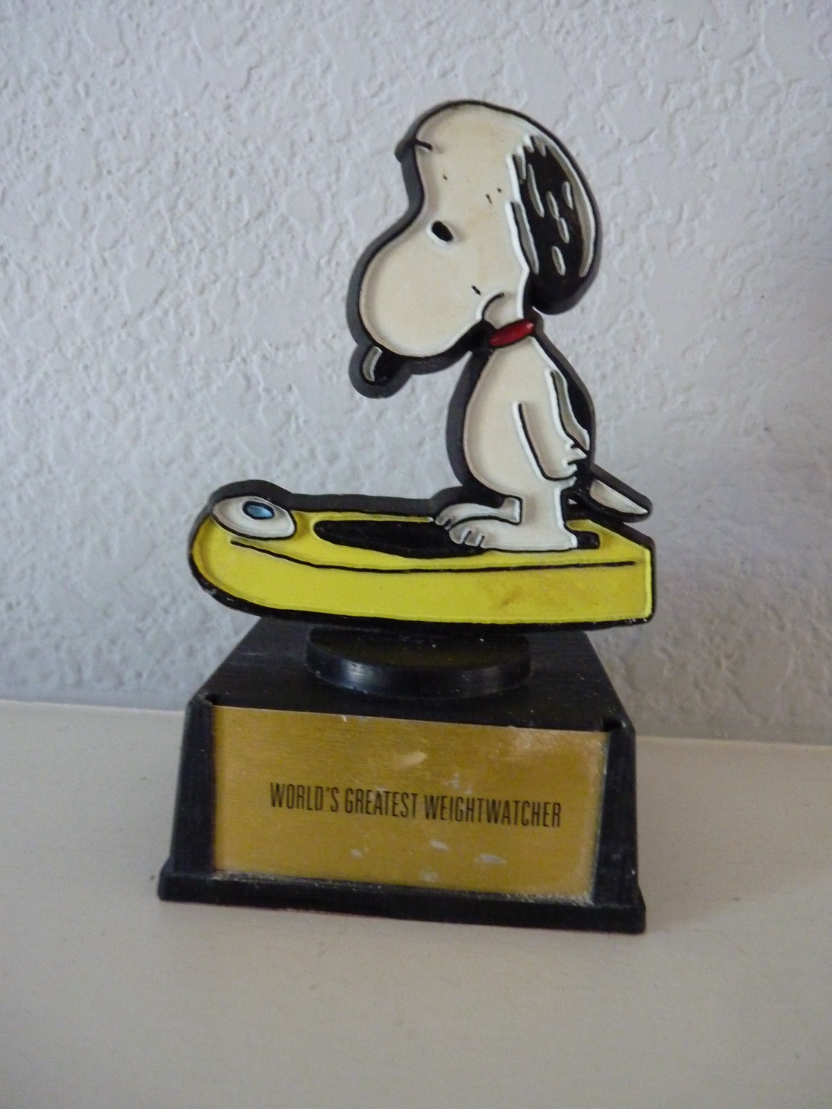 Vtg 1970\'s Peanuts Snoopy Trophy Figurine \'World\'s Greatest Weight Watcher\'