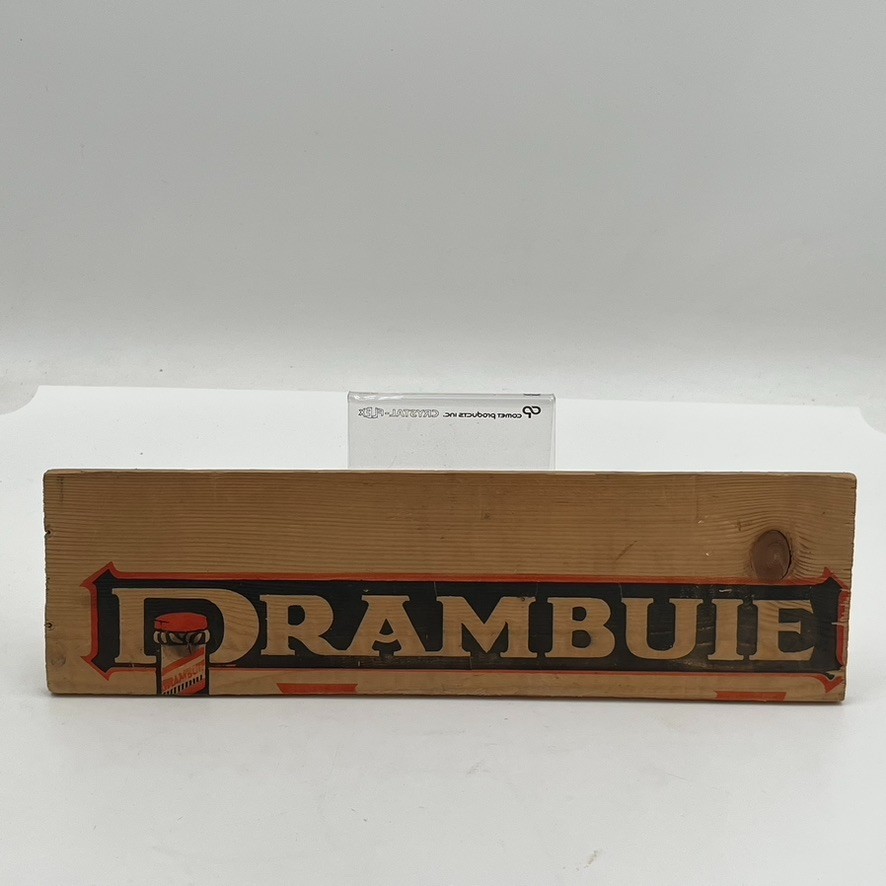 VINTAGE DRAMBUIE WHISKEY WOOD ADVERTISING CRATE RARE SIZE 4X15\ VINTAGE DRAMBUIE WHISKEY WOOD ADVERTISING CRATE RARE SIZE 4X15\