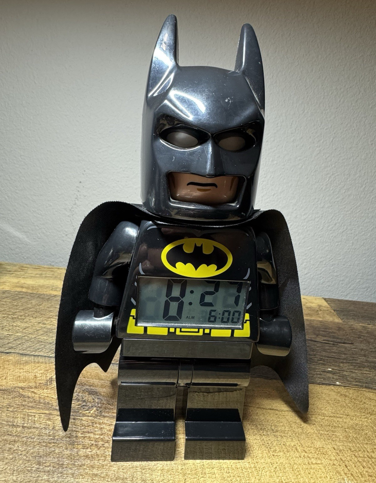 LEGO DC Super Heroes Batman Digital Alarm Clock, Black/Yellow Used Tested