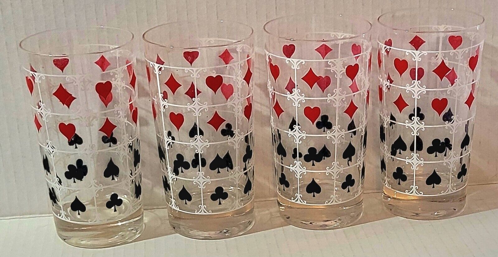 Poker/Card Suit Glasses ---Set of 4