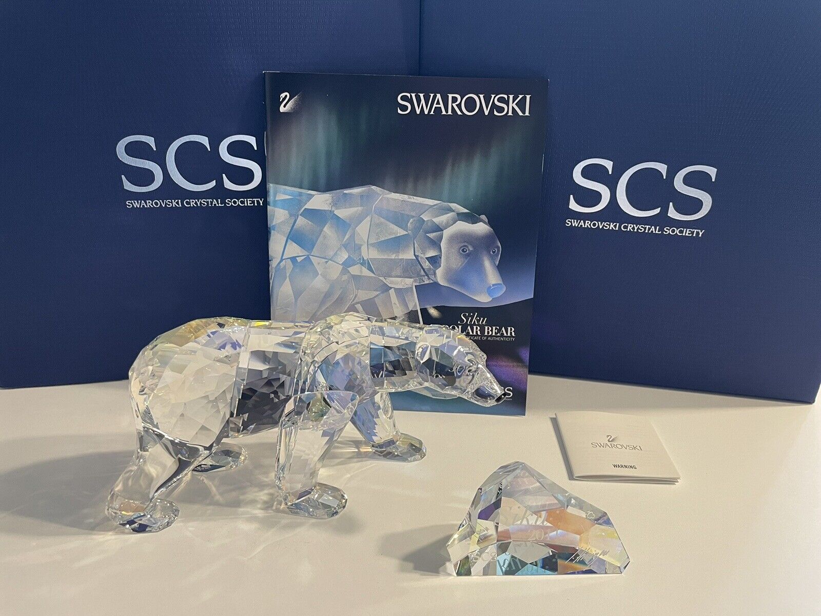 Swarovski SCS 2011 Annual Edition Siku Polar Bear Signed Figurine 1053154