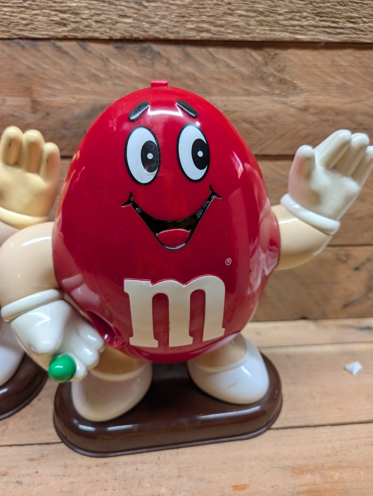 1991 M&M\'s Red Waving Candy Dispenser Lot of 2 Green M&M in Hand 9\ 1991 M&M\'s Red Waving Candy Dispenser Lot of 2 Green M&M in Hand 9\