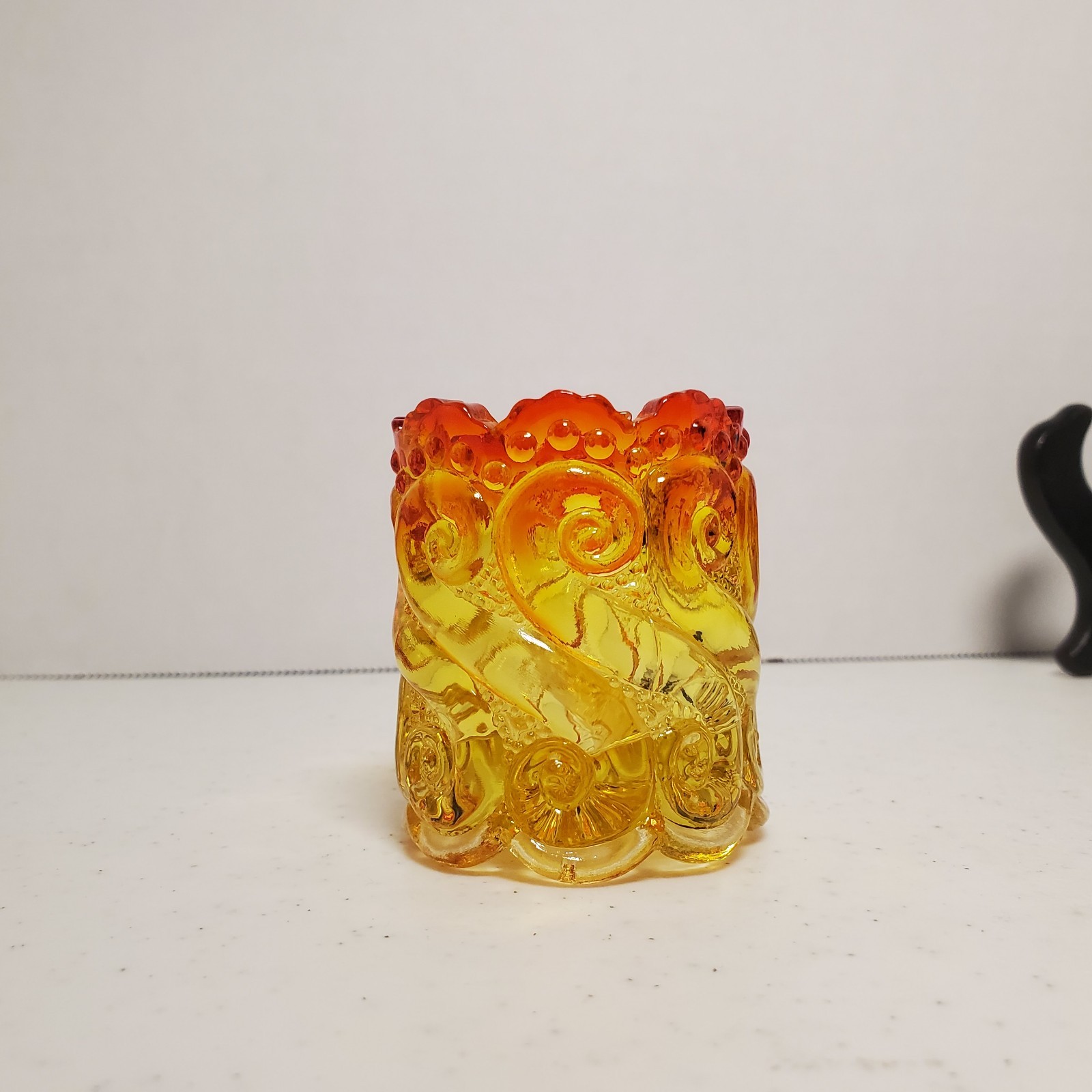 UV Glow VTG 1960\'s KANAWHA S Amberina TOOTHPICK HOLDER 
