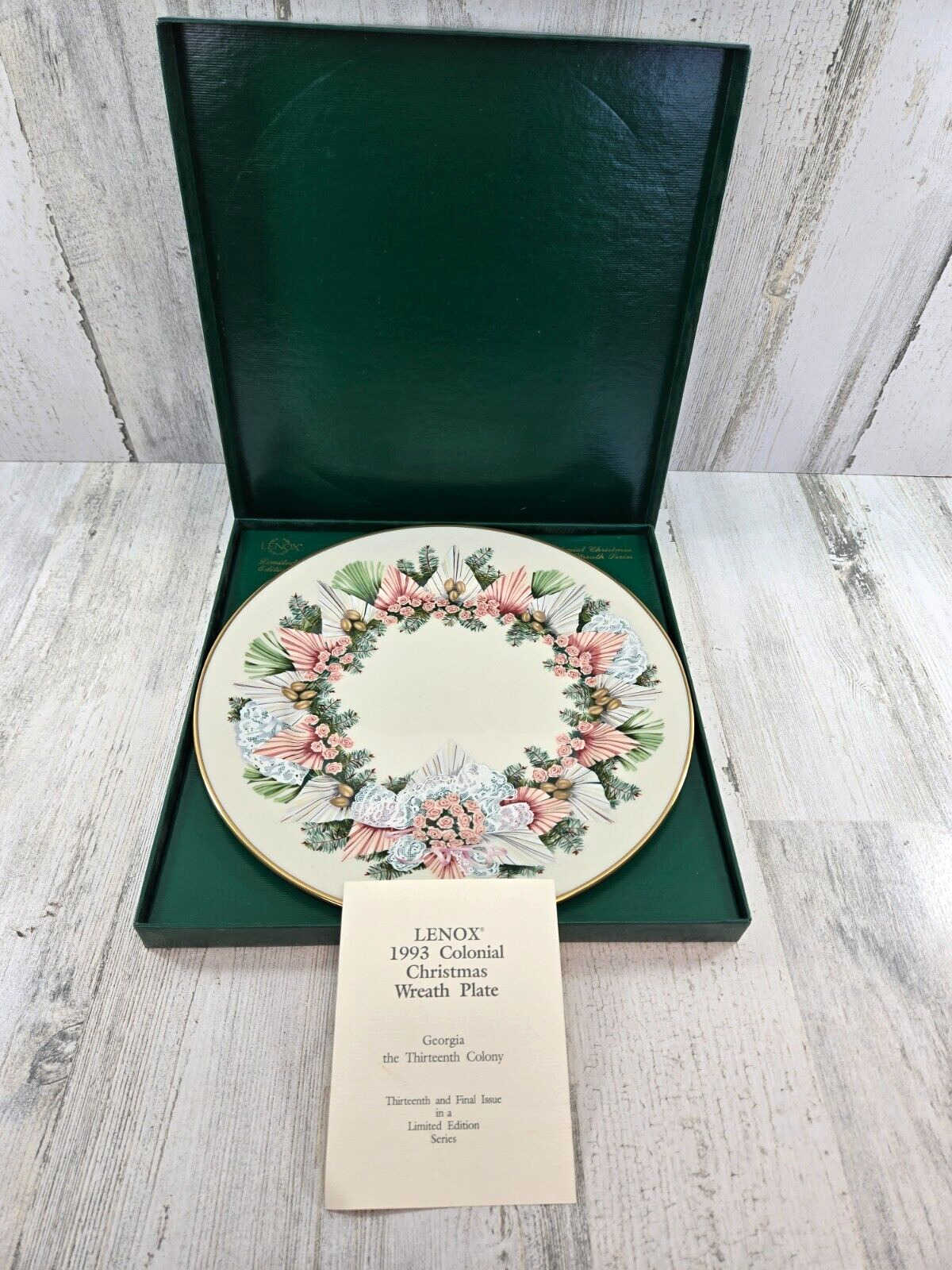 Lenox Colonial Christmas Wreath Plate Georgia Limited Edition USA