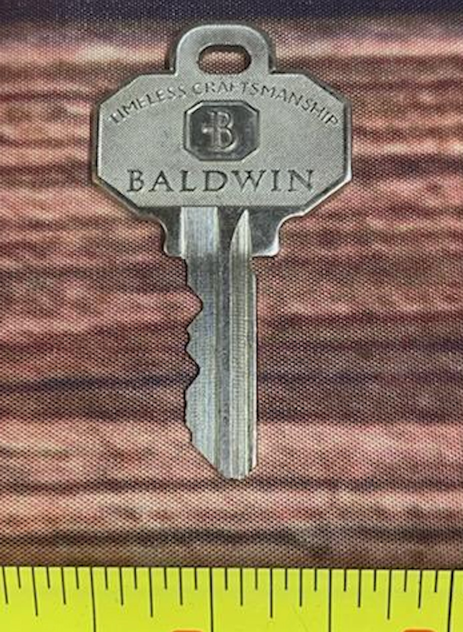 Vintage Baldwin Timeless craftsmanship steel key Q1 Vintage Baldwin Timeless craftsmanship steel key Q1