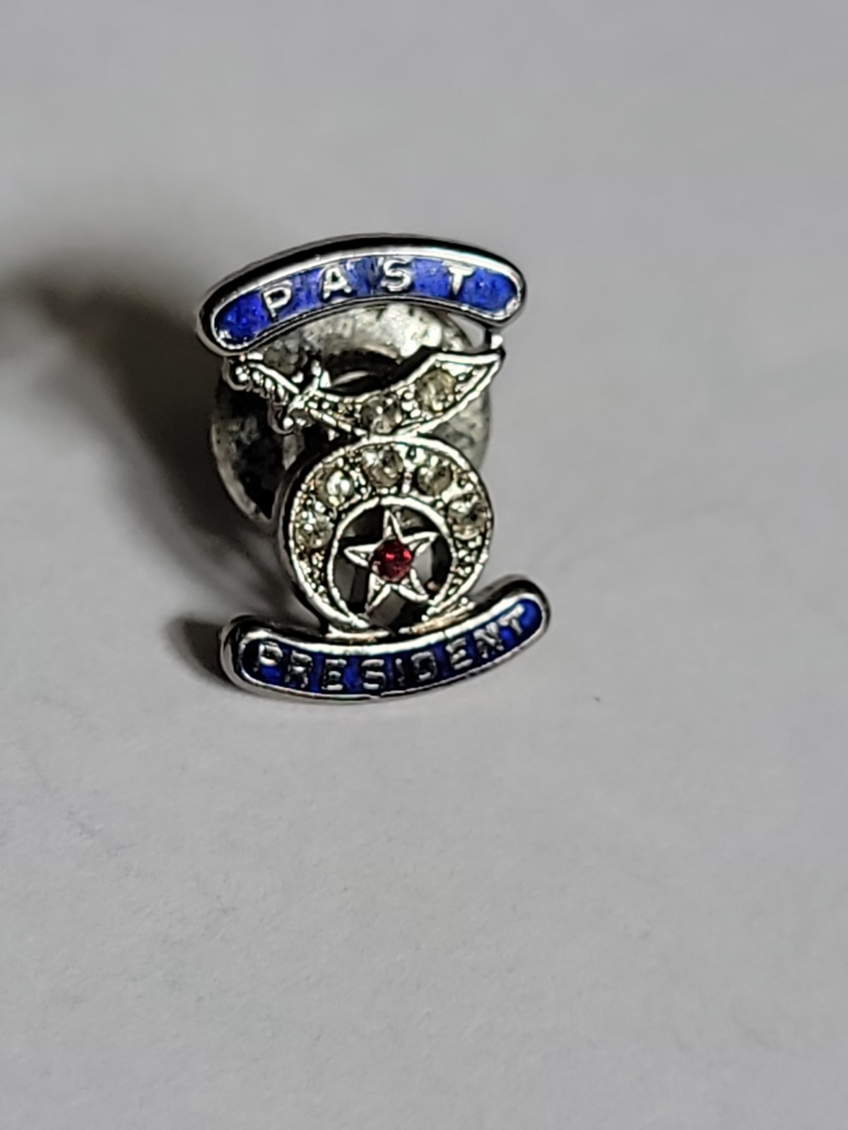 Shriner Past President Service Lapel Pin Shrine Scimitar Service Tie NOS Shriner Past President Service Lapel Pin Shrine Scimitar Service Tie NOS