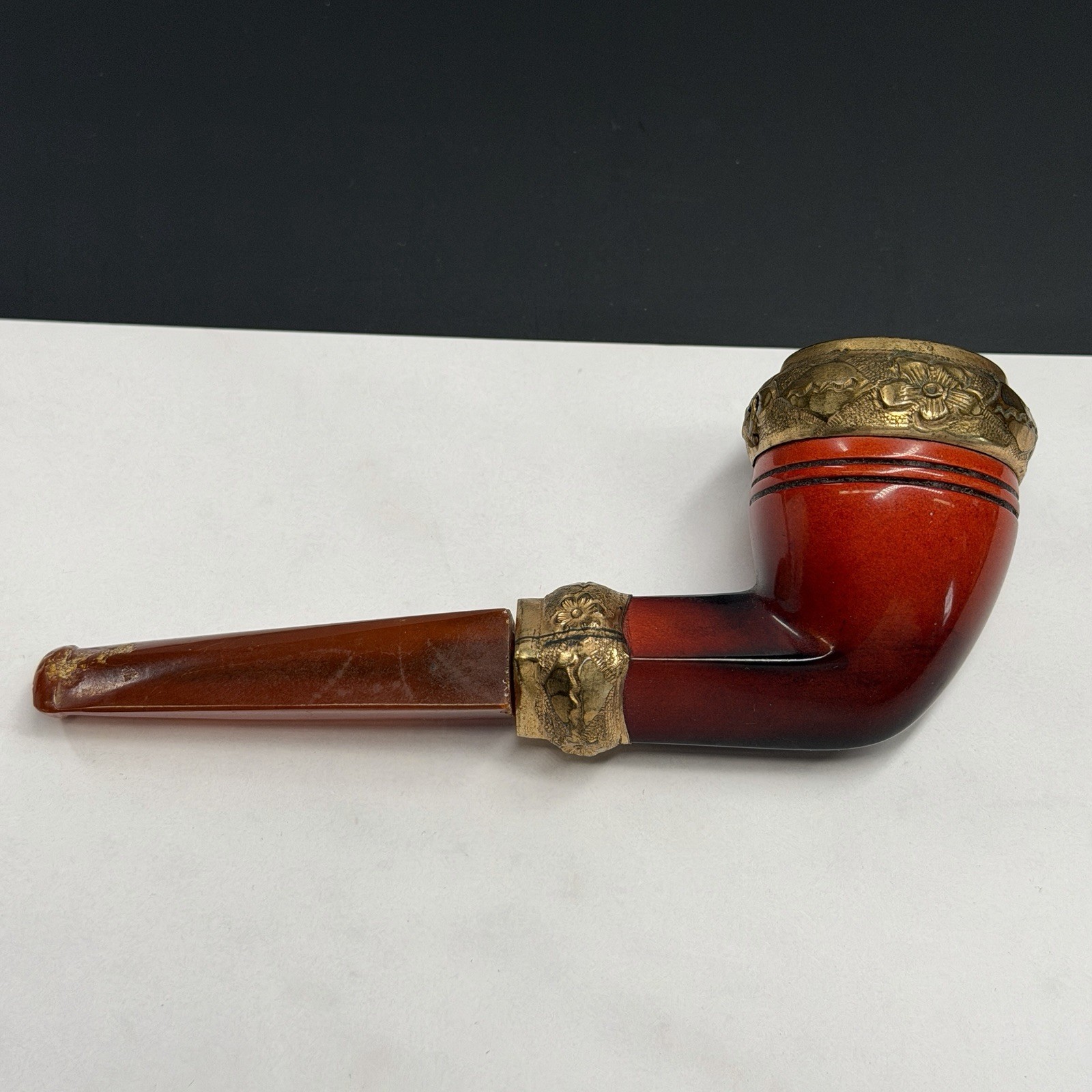 Vintage CPF Bakelite Smoking Pipe Amber Stem Tobacco Gold Filled Trim 5.5” Read Vintage CPF Bakelite Smoking Pipe Amber Stem Tobacco Gold Filled Trim 5.5” Read