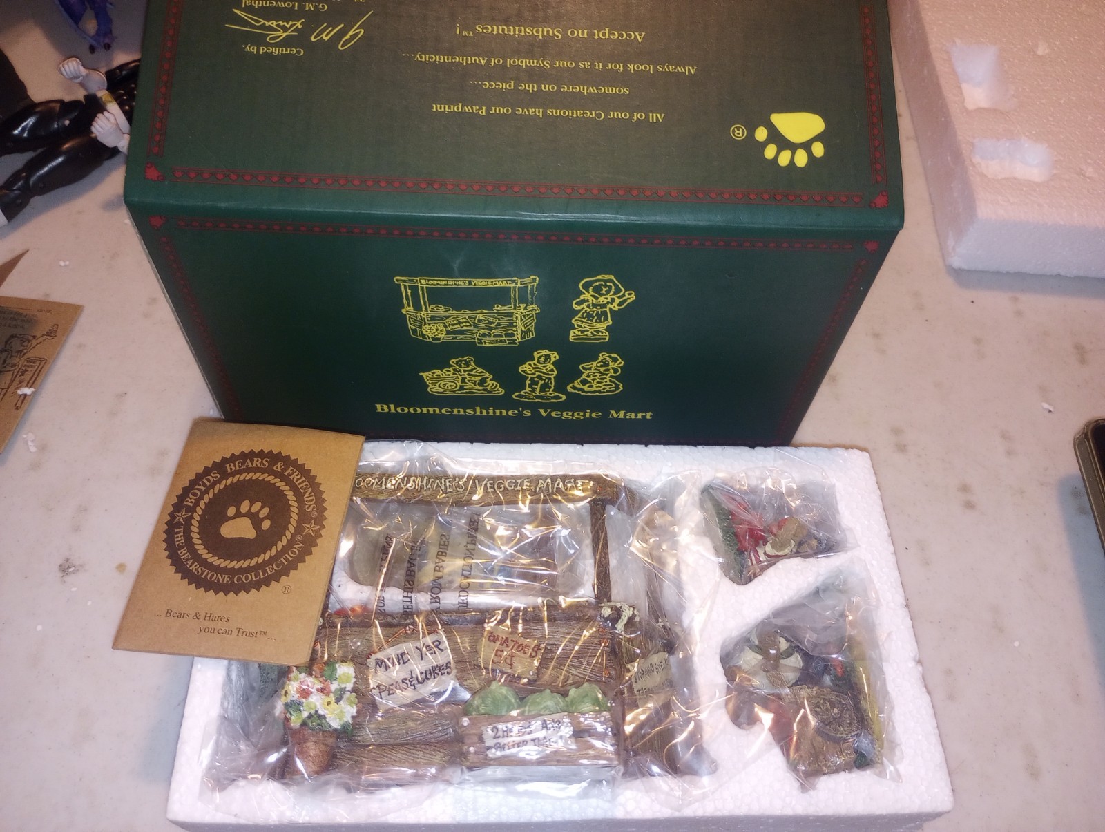 Vintage 5 Piece Boyds Bears Bloomenshine’s Veggie Mart Figurine Set NIB 1E 1st Vintage 5 Piece Boyds Bears Bloomenshine’s Veggie Mart Figurine Set NIB 1E 1st