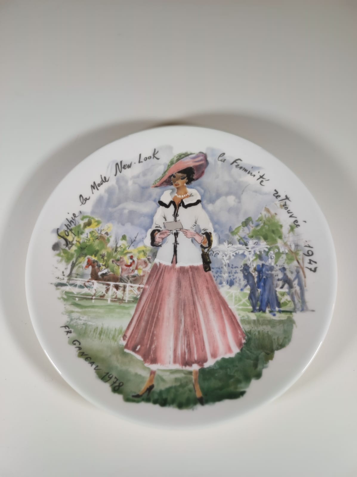 D'Arceau Limoges Sophie New Look 1947 FR Ganeau Collector Plate 9In