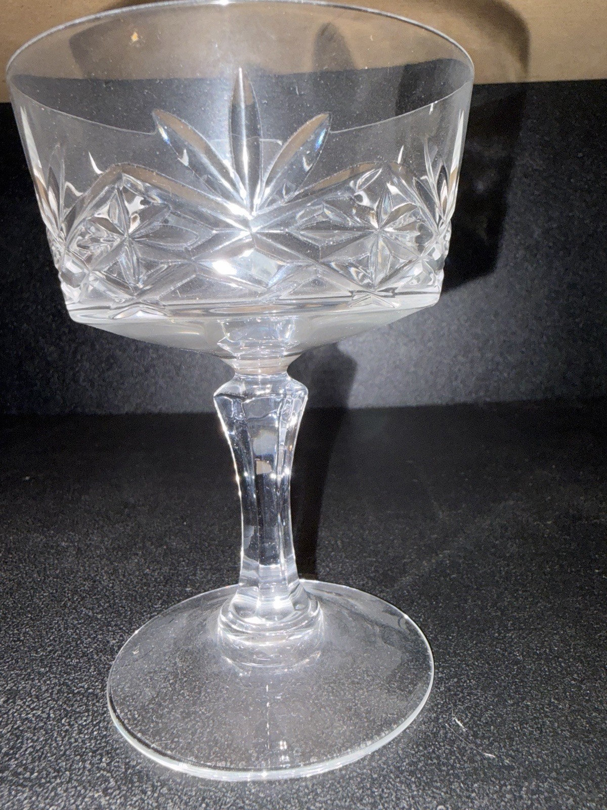 12 Vintage Cut Crystal Champagne Coupe Sherbet Glasses Leaf Starburst 5” 12 Vintage Cut Crystal Champagne Coupe Sherbet Glasses Leaf Starburst 5”