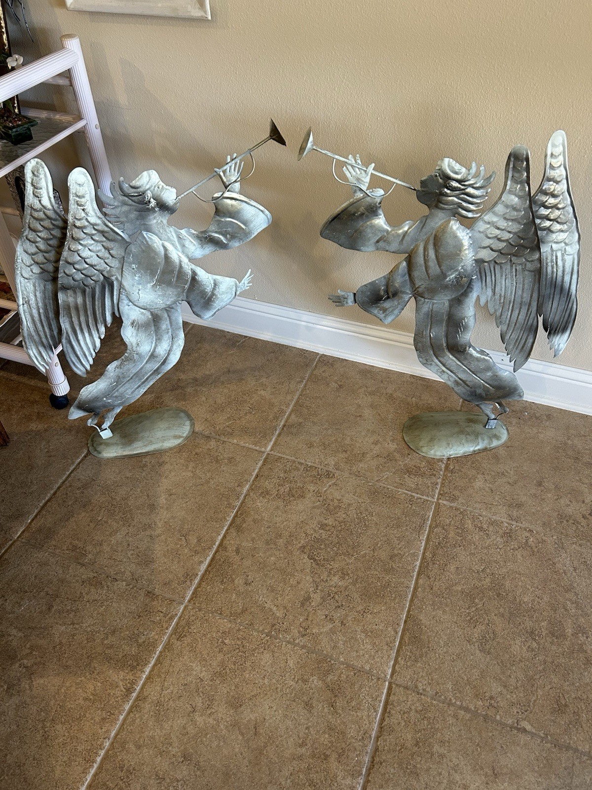 Vtg Pair Of Tin Metal Angels Indoor Outdoor Standing Or Hanging 23x33” RARE Vtg Pair Of Tin Metal Angels Indoor Outdoor Standing Or Hanging 23x33” RARE