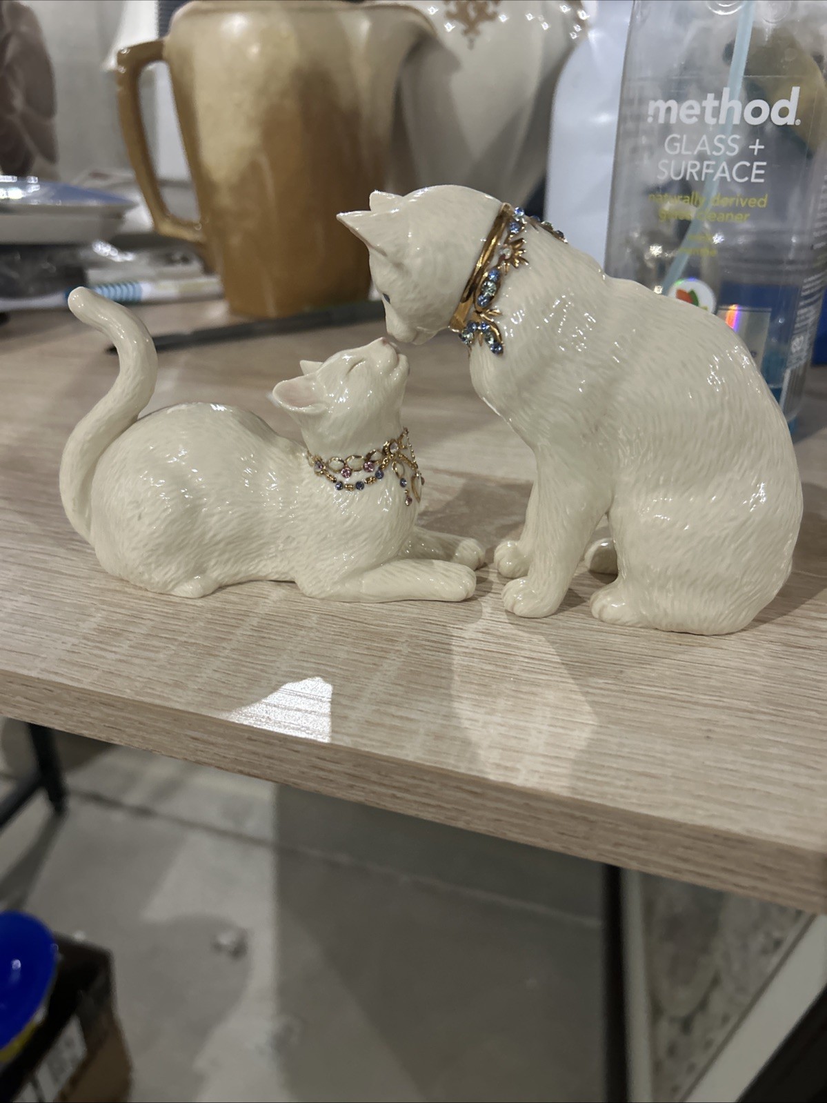 LENOX ‘Awake to a Kiss’ Figurines-2 Cats With Jeweled Collars, Nose To Nose LENOX ‘Awake to a Kiss’ Figurines-2 Cats With Jeweled Collars, Nose To Nose