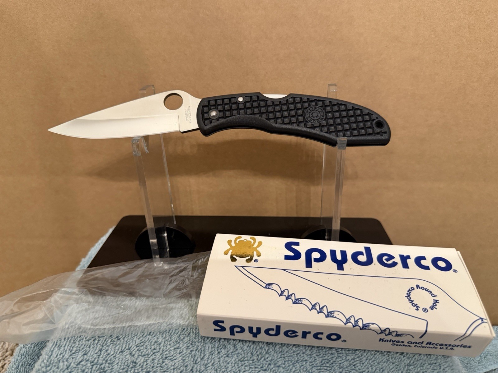 Spyderco C10PBK Endura Pocket Knife Seki Japan BRAND NEW