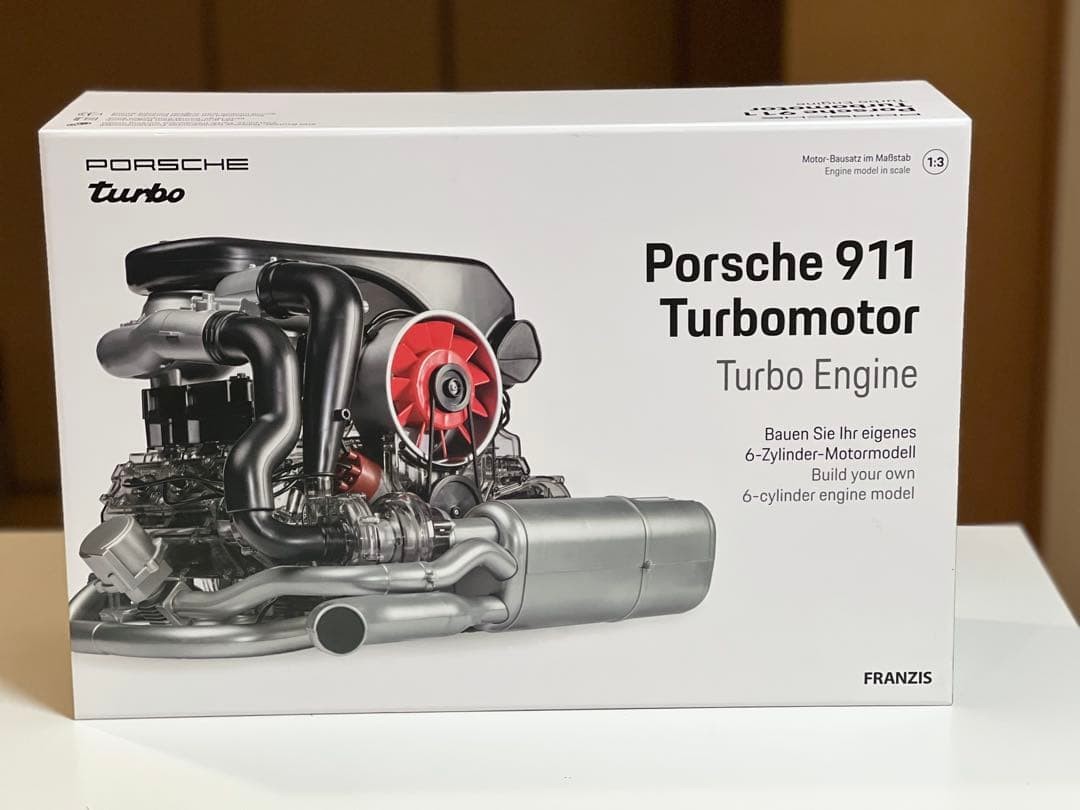 FRANZIS 1/3 PORSCHE 911 930 TURBO ENGINE KIT #3153d9