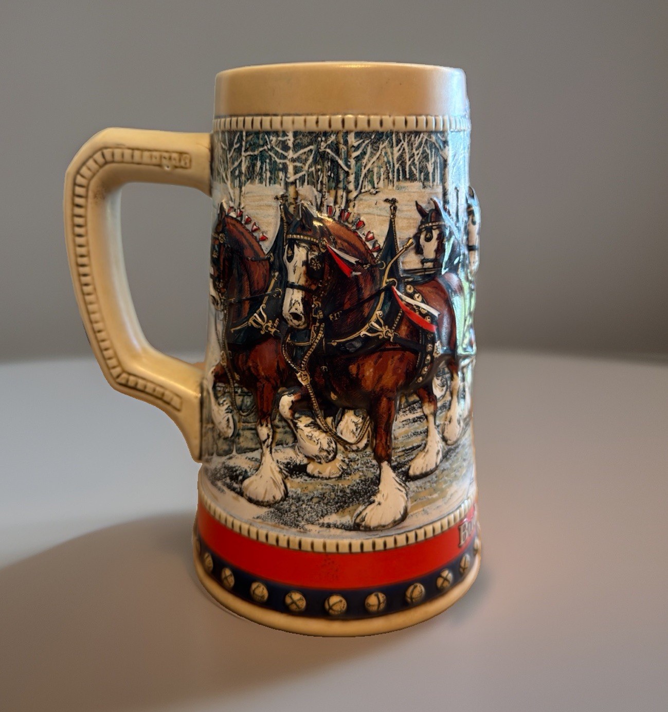 VTG 1988 Budweiser 3D Holiday Beer Stein Mug Clydesdales Collectors Series