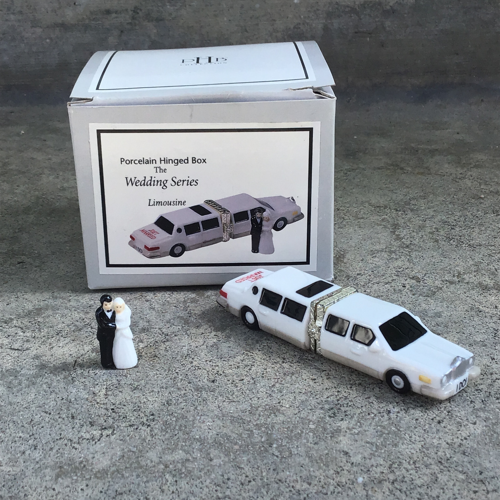 PHB Porcelain Hinged Box Limousine w/Wedding Couple Trinket Midwest 29152-8