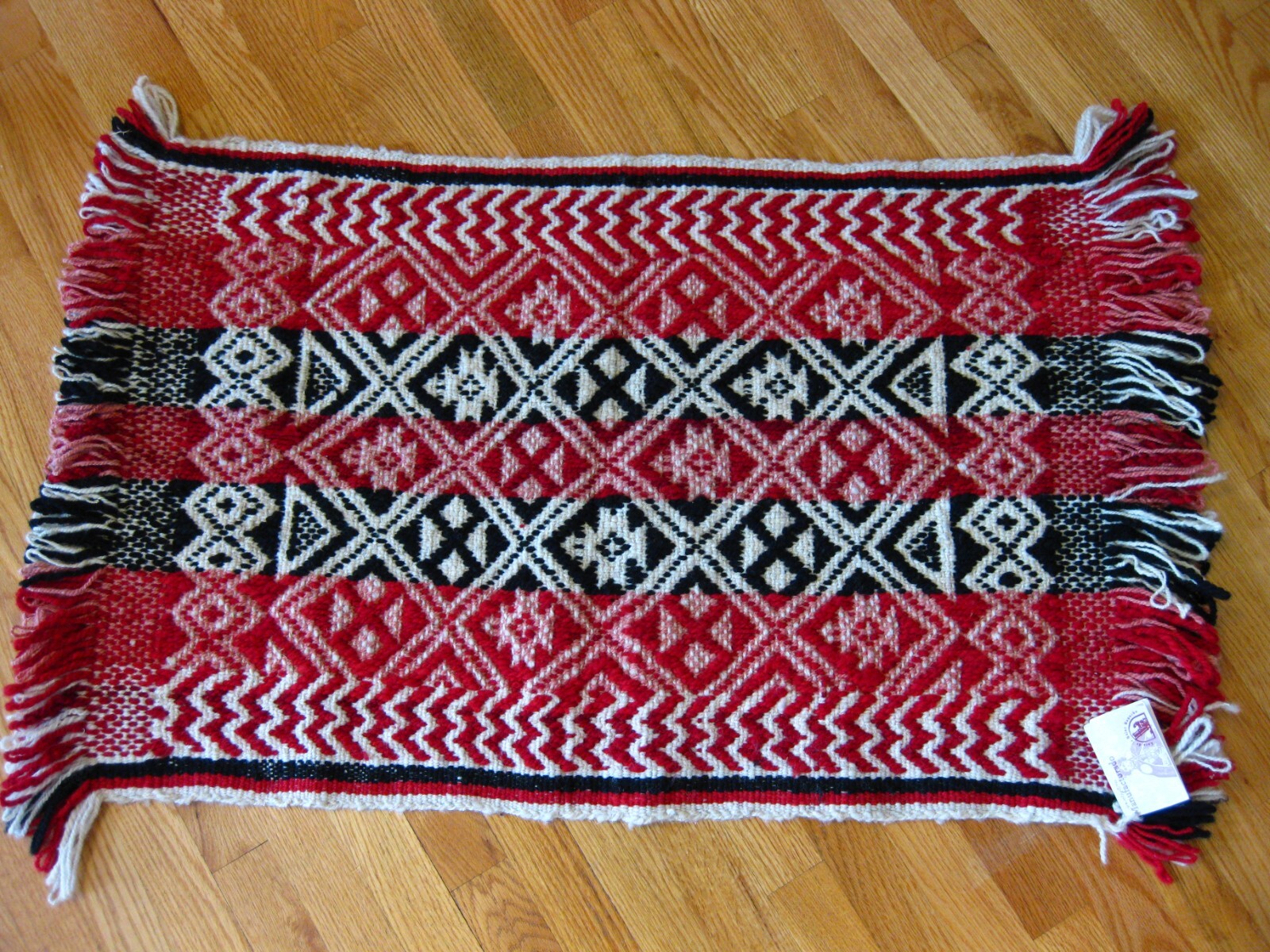 Vintage Mapuche Chile Woven Wool Rug 41\