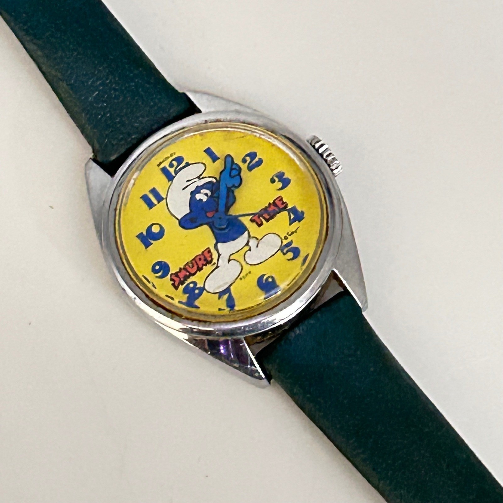 Vintage 1980s Bradley Smurf Time Watch Wallace Berrie Wind Up RUNNING