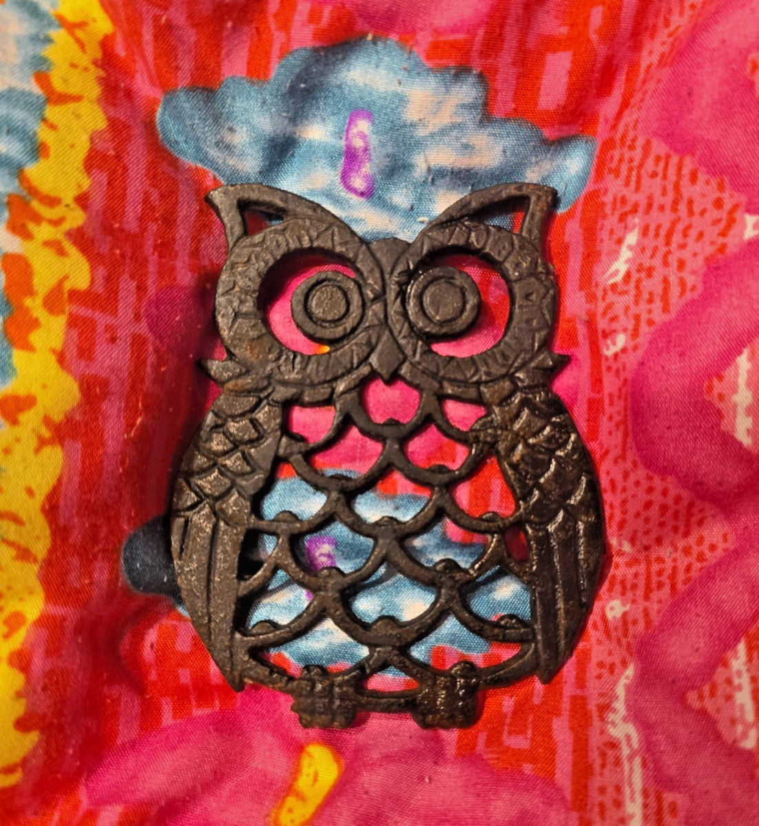 Vintage Black Cast Metal/Iron Owl Trivet Wall Hanging