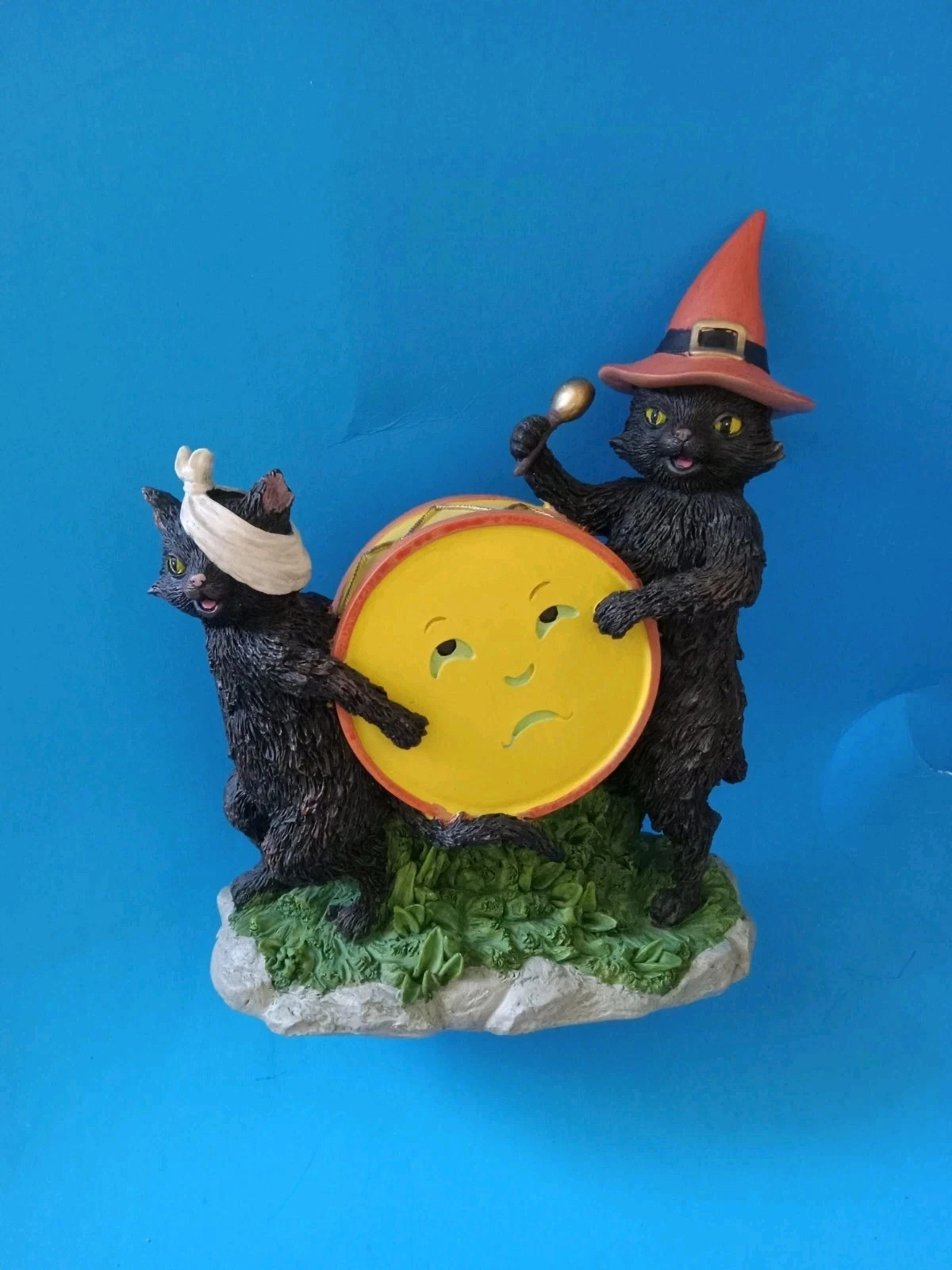 Victorian Trading Co Halloween Parade Cats Play Drum Figurine w/ Decorative Box