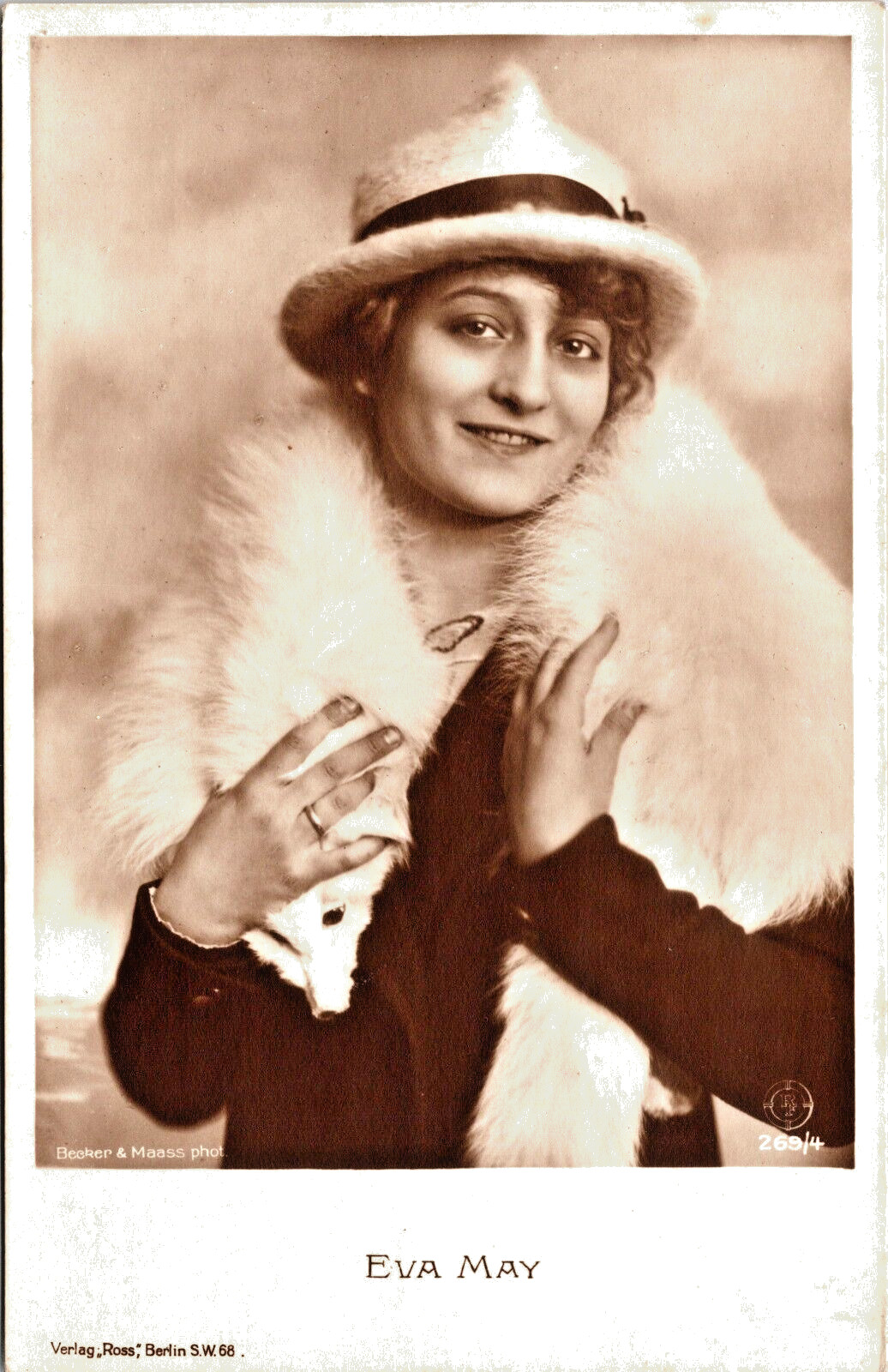 EVA MAY : AUSTRIAN ACTRESS : DIED BY SUICIDE AT AGE 24 : ROSS VERLAG : RPPC EVA MAY : AUSTRIAN ACTRESS : DIED BY SUICIDE AT AGE 24 : ROSS VERLAG : RPPC