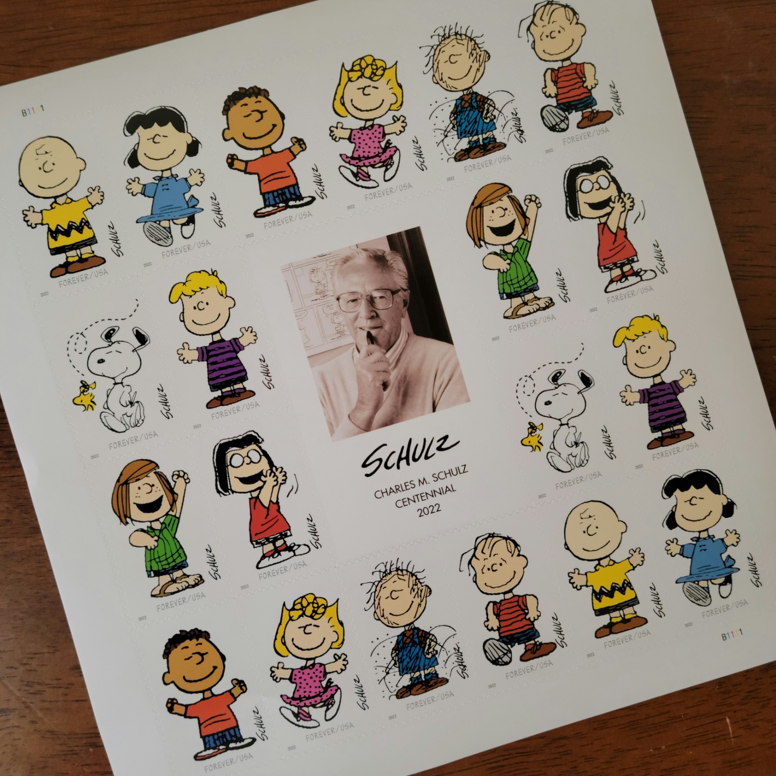 2023 CHARLIE BROWN PEANUTS SHEET OF 20 FIRST CLASS LETTER STAMPS 2023 CHARLIE BROWN PEANUTS SHEET OF 20 FIRST CLASS LETTER STAMPS