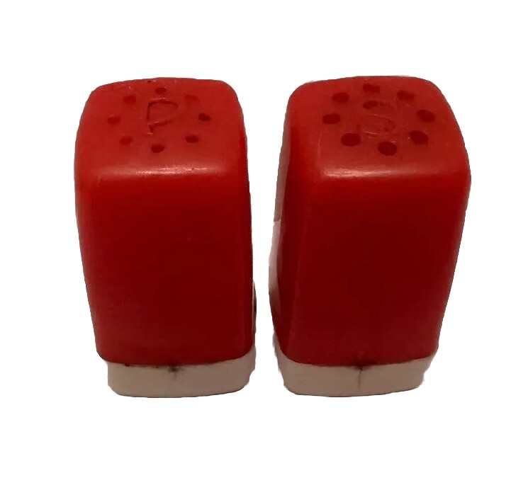 Vintage fun S & S ROYAL BLUE STORE, ROLLING PRAIRIE Plastic Salt Pepper Shakers Vintage fun S & S ROYAL BLUE STORE, ROLLING PRAIRIE Plastic Salt Pepper Shakers