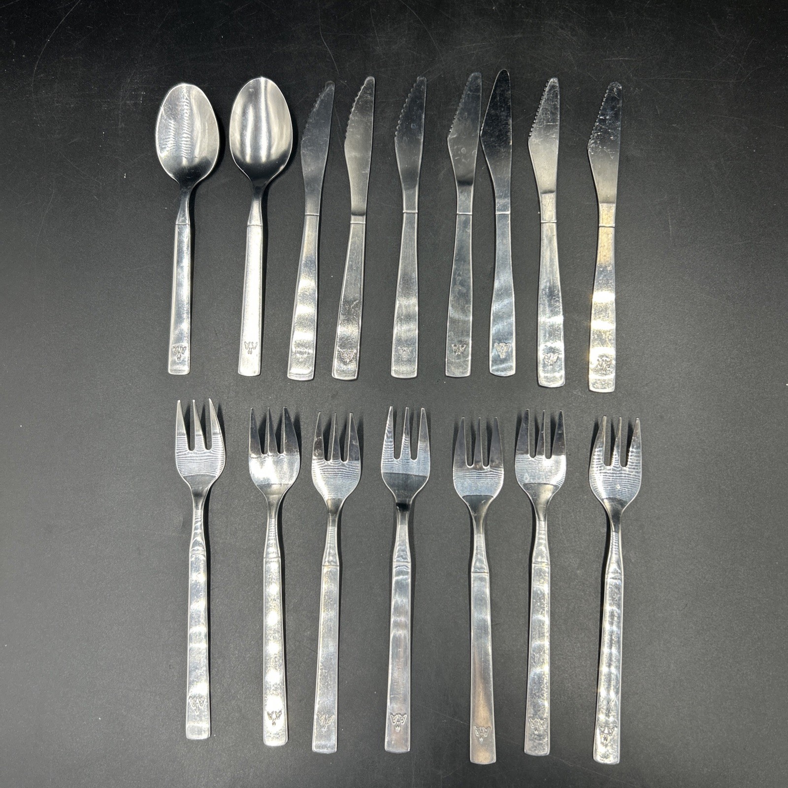 American Airlines AA Stainless Flatware 7 Forks 2 Spoons 7 Knives SOLA